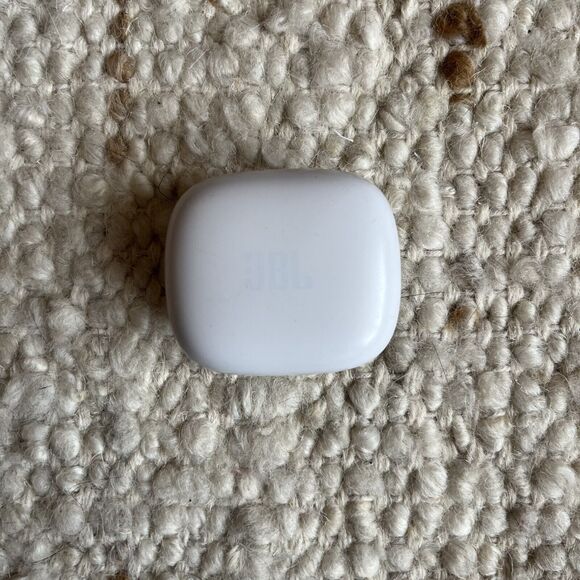 JBL Live PRO+ TWS Wireless Bluetooth Noise Cancelling Headphones White Case Buds - Picture 4 of 10